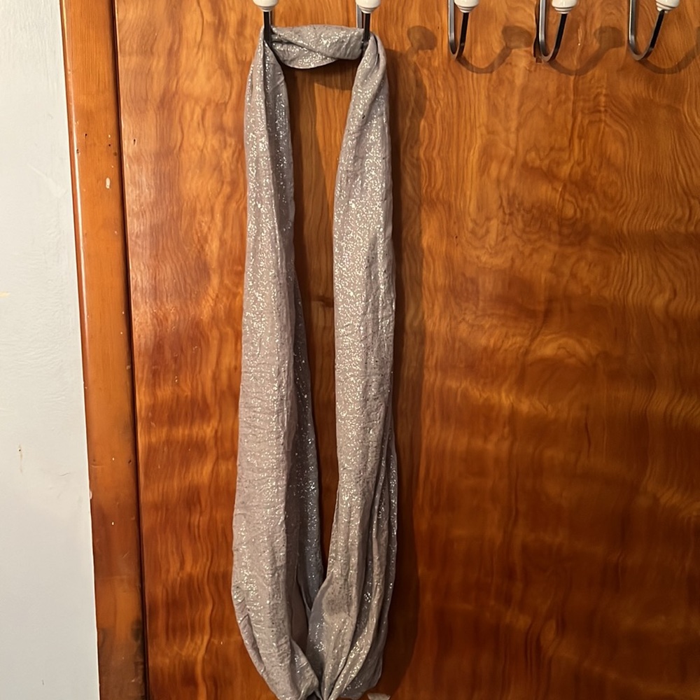Infinity scarf - Picture 2 of 2